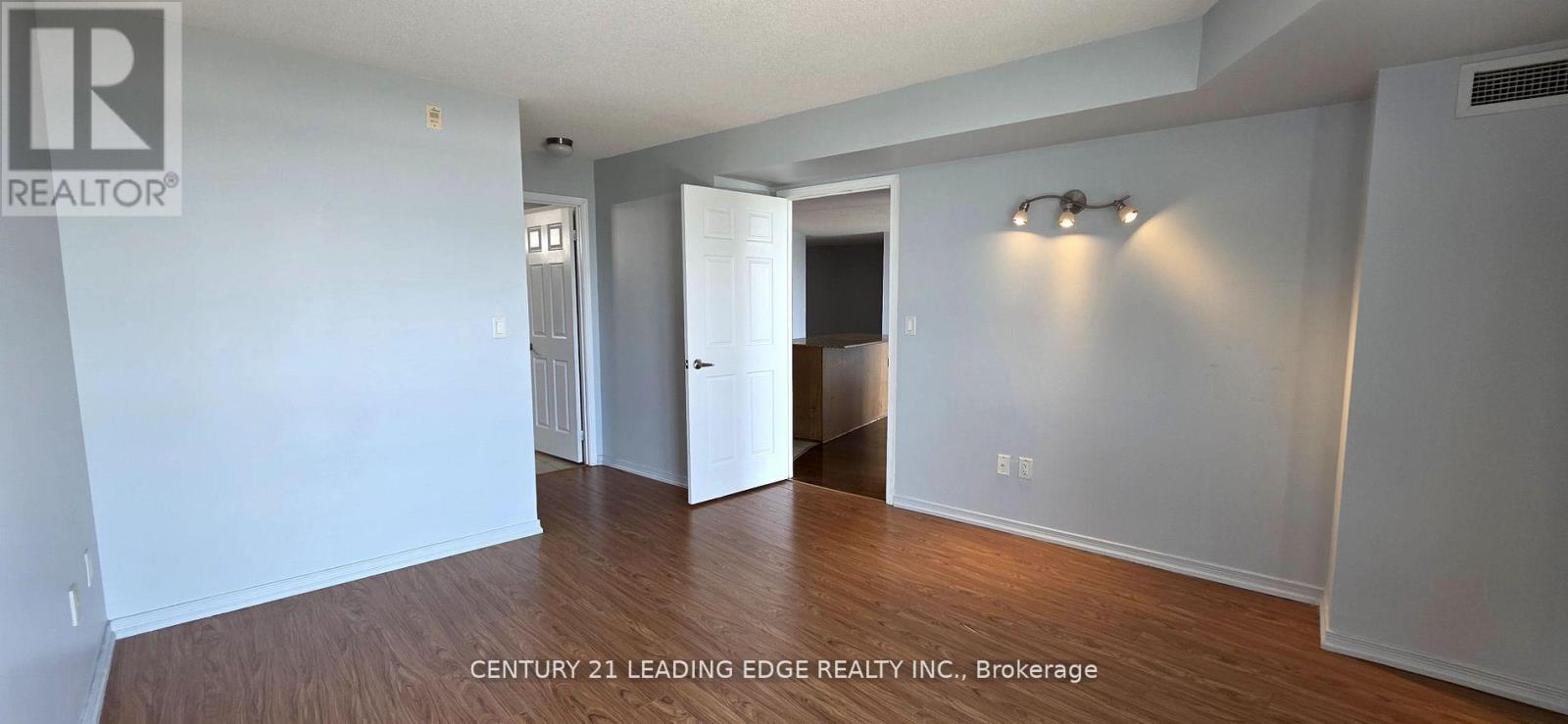 Ph204 - 18 Valley Woods Road, Toronto, Ontario  M3A 0A1 - Photo 20 - C12121476