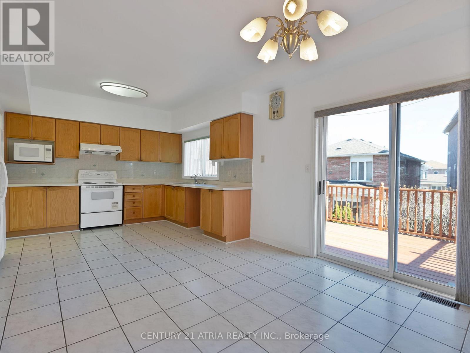 153 Wright Avenue, Toronto, Ontario  M9N 3Z1 - Photo 12 - W12121052