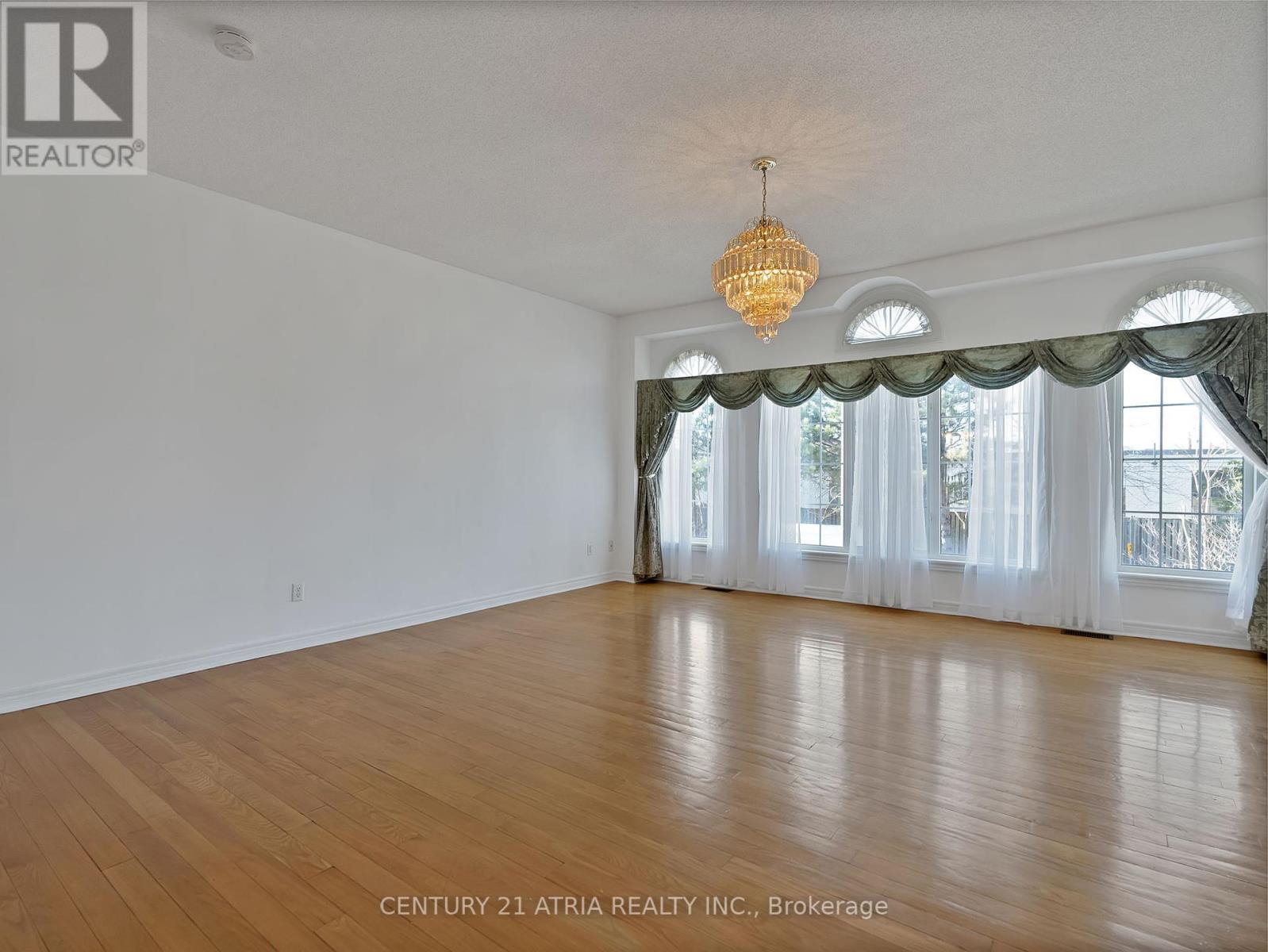 Property at 153 WRIGHT AVENUE image 5