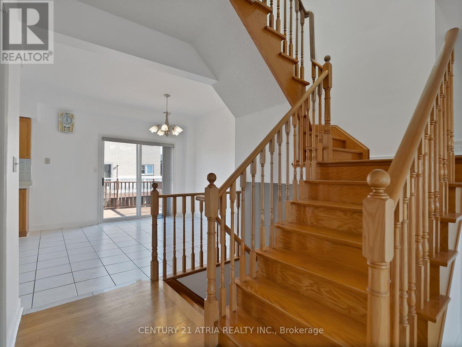 153 Wright Avenue, Toronto, Ontario  M9N 3Z1 - Photo 8 - W12121052