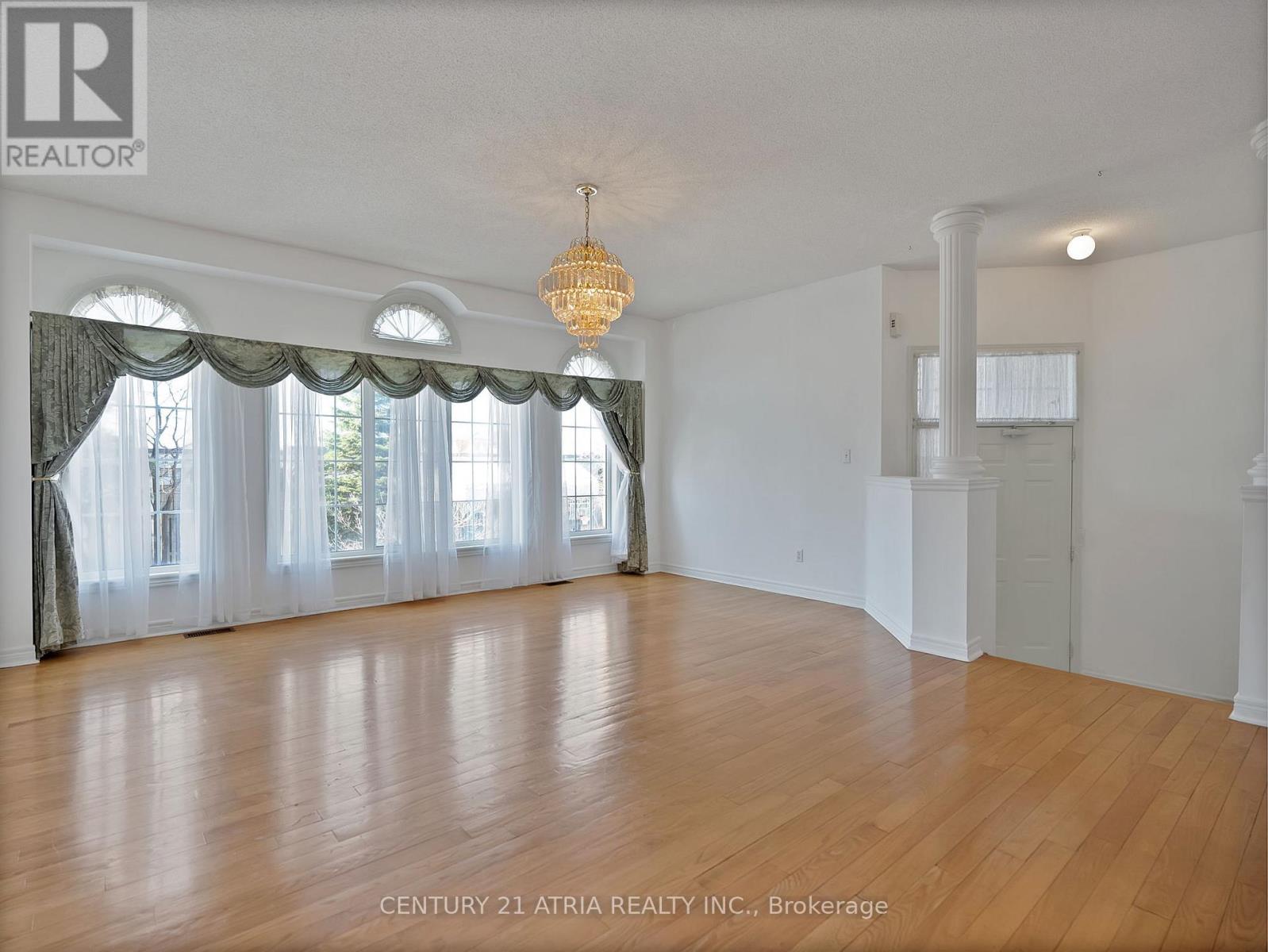 153 Wright Avenue, Toronto, Ontario  M9N 3Z1 - Photo 6 - W12121052