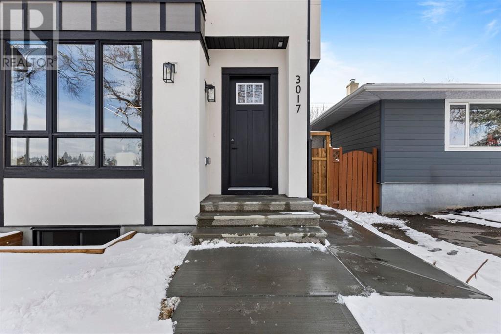 Property at 3017 36 Street SW image 3
