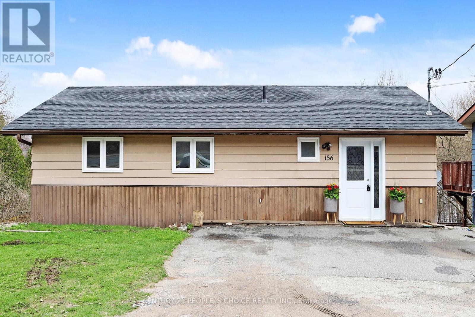 Property at 156 MAIN STREET W image 1