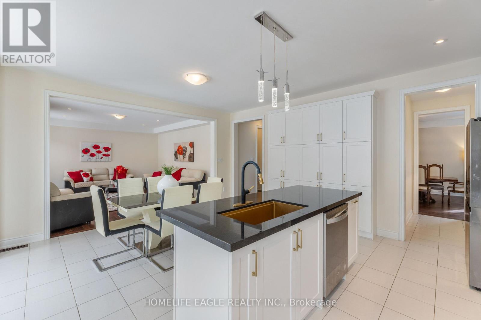157 Kenneth Rogers Crescent, East Gwillimbury, Ontario  L9N 0S1 - Photo 9 - N12018408