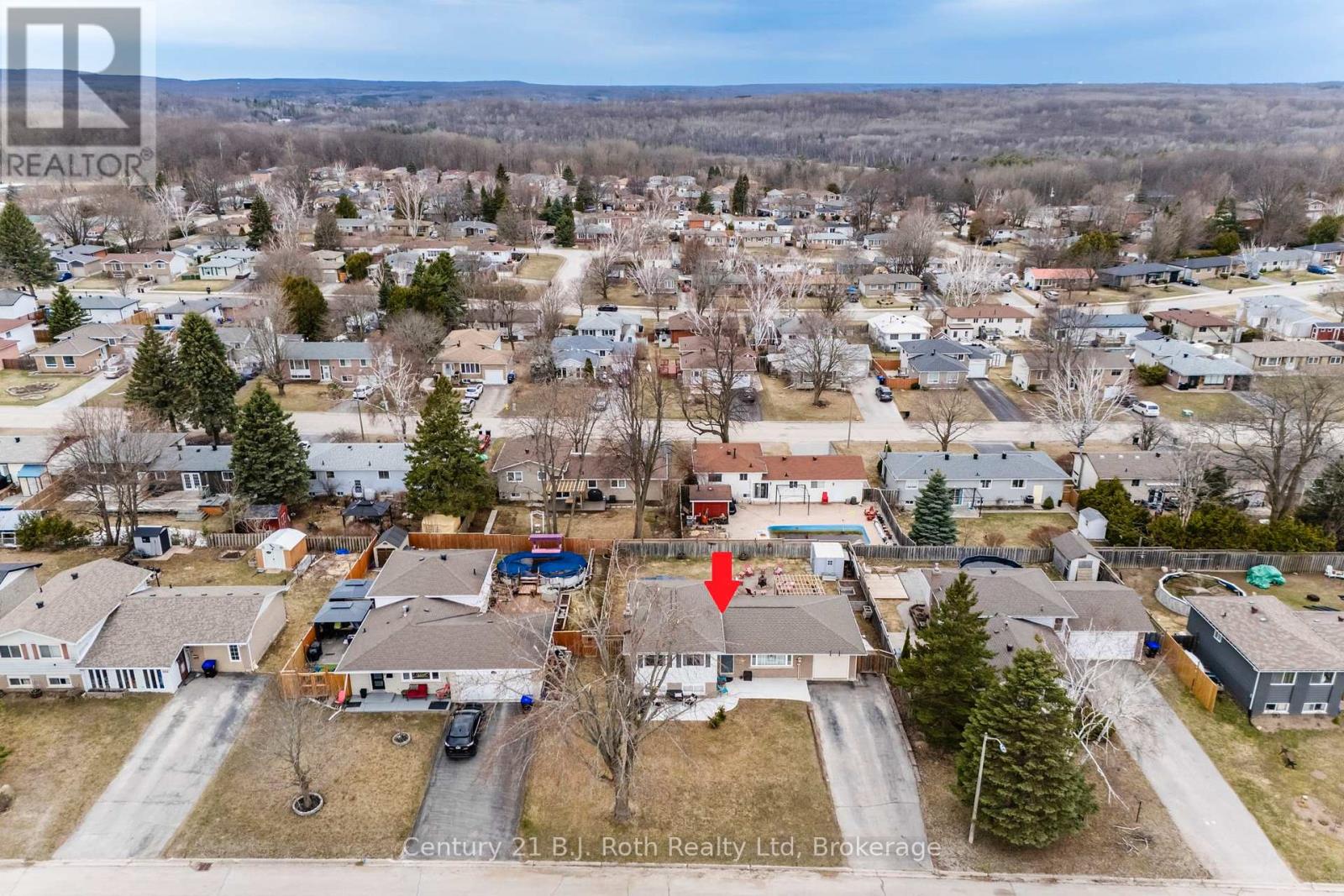 1055 Glen Eagles Crescent, Midland, Ontario  L4R 2R2 - Photo 39 - S12089575
