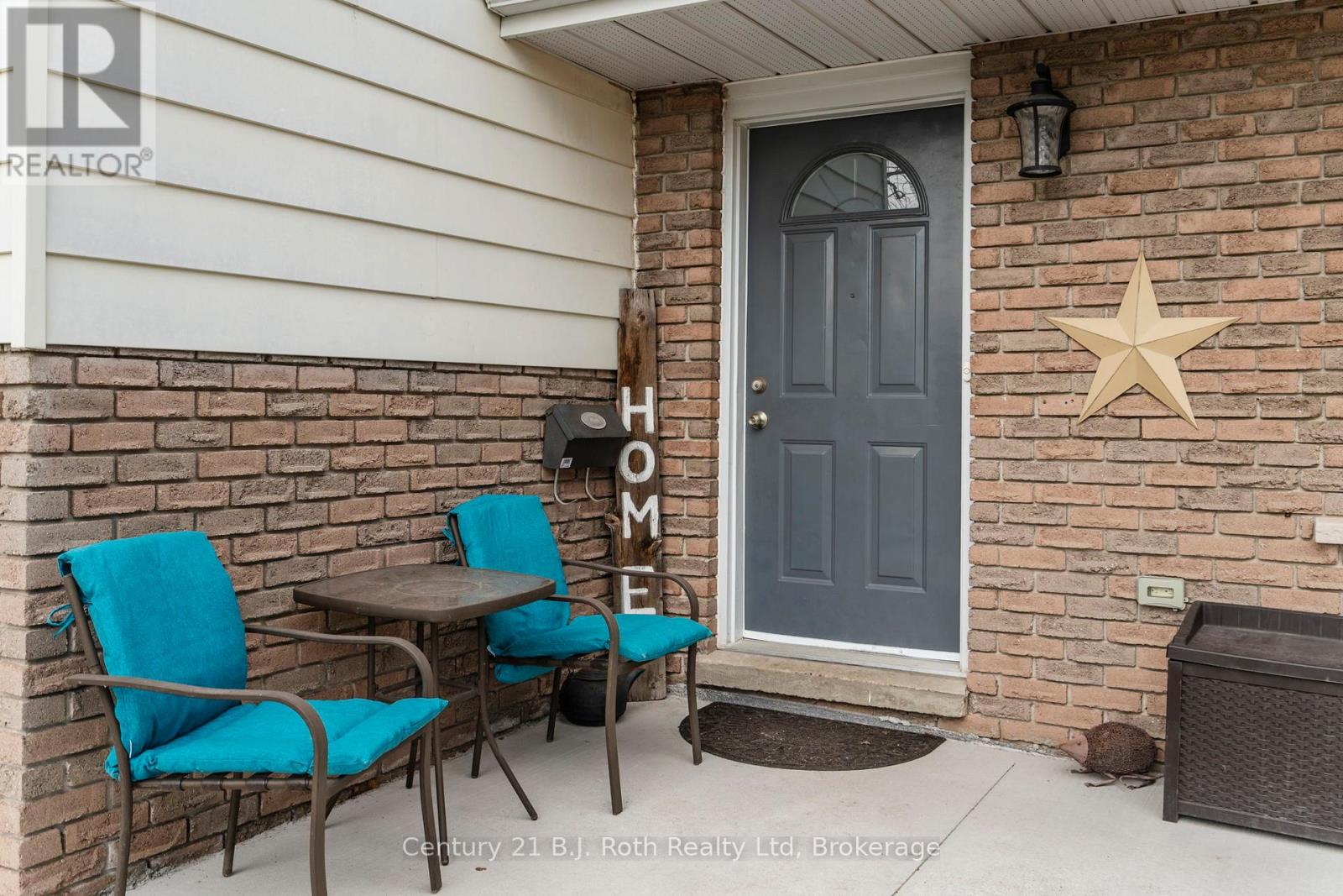 1055 Glen Eagles Crescent, Midland, Ontario  L4R 2R2 - Photo 4 - S12089575