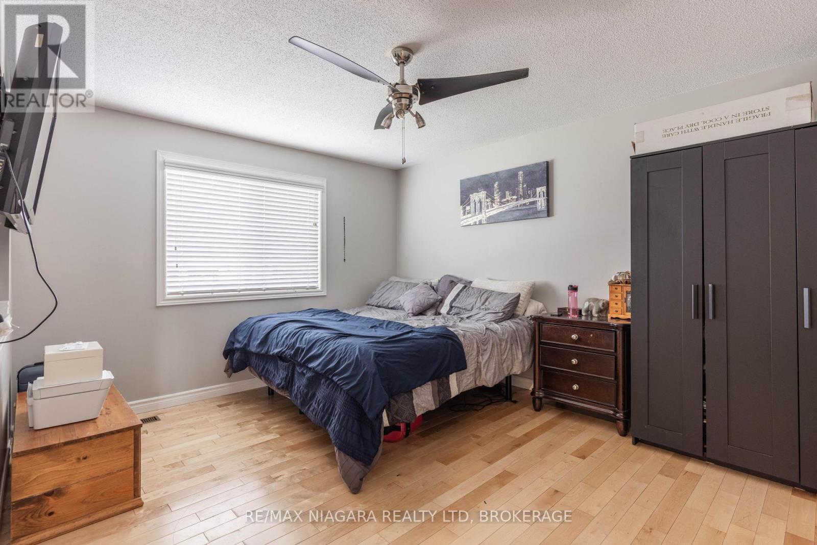 44 Maple Leaf Avenue S, Fort Erie (Ridgeway), Ontario  L0S 1N0 - Photo 13 - X12122022