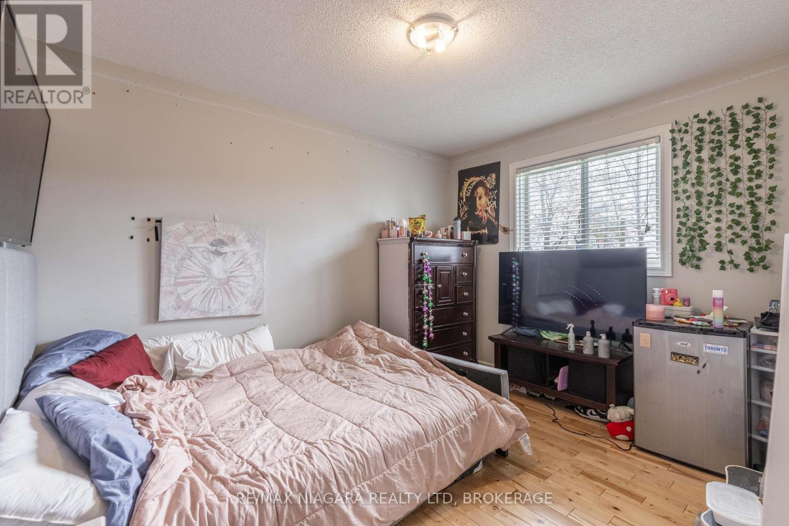 44 Maple Leaf Avenue S, Fort Erie (Ridgeway), Ontario  L0S 1N0 - Photo 14 - X12122022