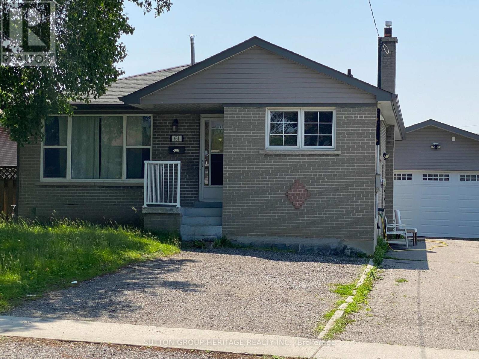 631 SHAKESPEARE AVENUE, oshawa (donevan), Ontario