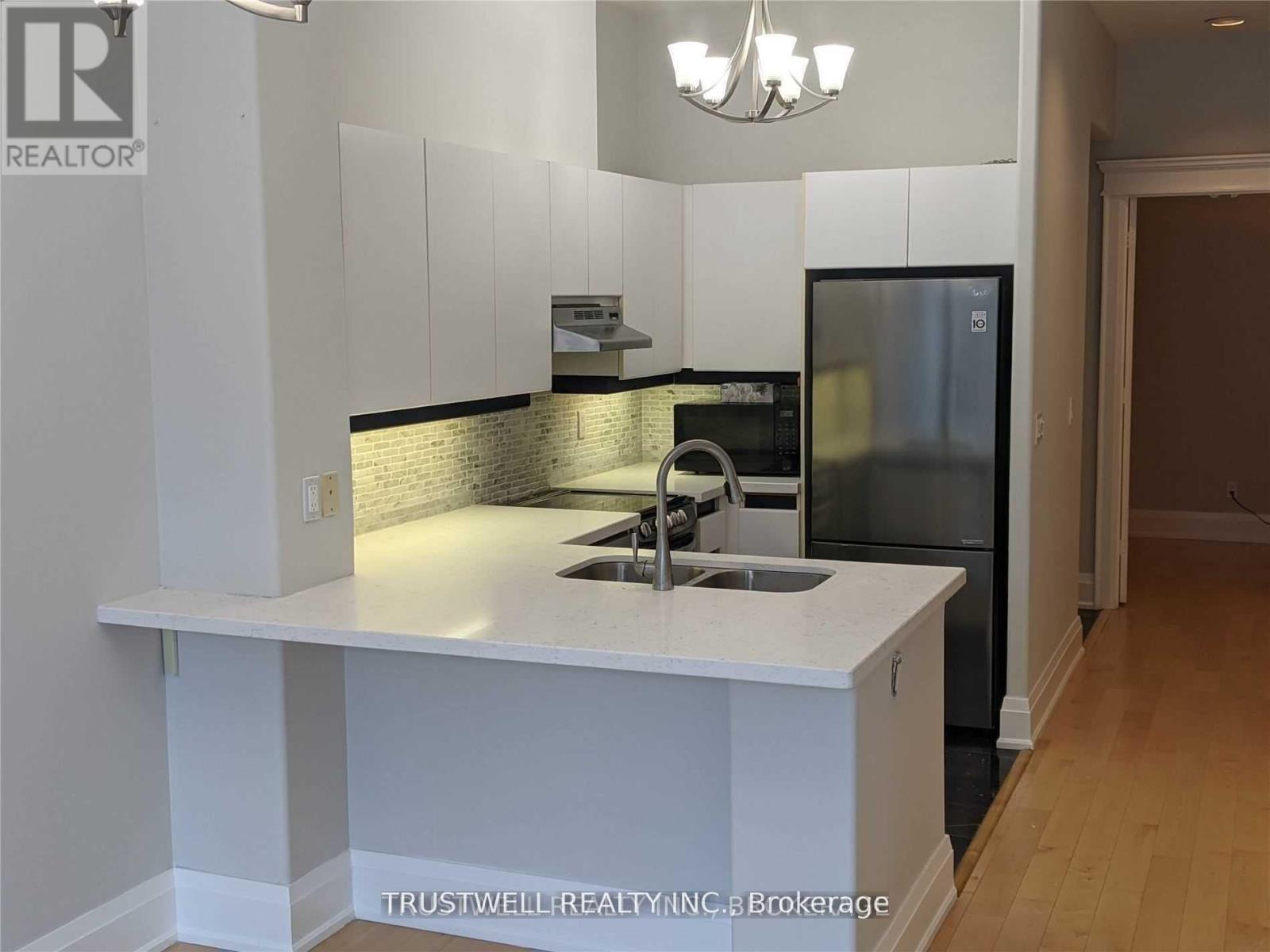 1501 - 7 King Street E, Toronto, Ontario  M5C 3C6 - Photo 11 - C12122009