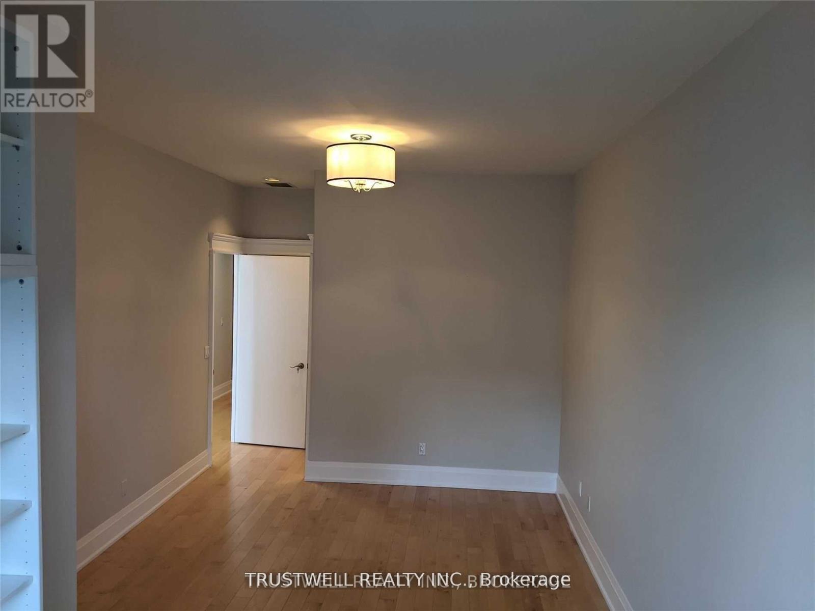 1501 - 7 King Street E, Toronto, Ontario  M5C 3C6 - Photo 13 - C12122009