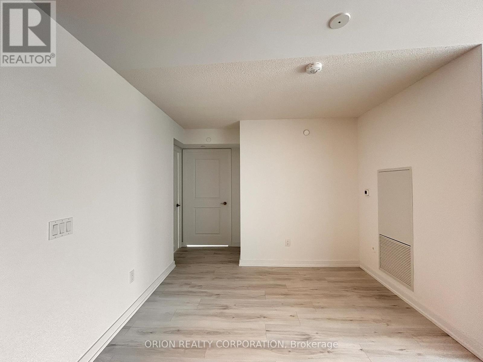 1004 - 1435 Celebration Drive, Pickering, Ontario  L1W 0C4 - Photo 11 - E12122029