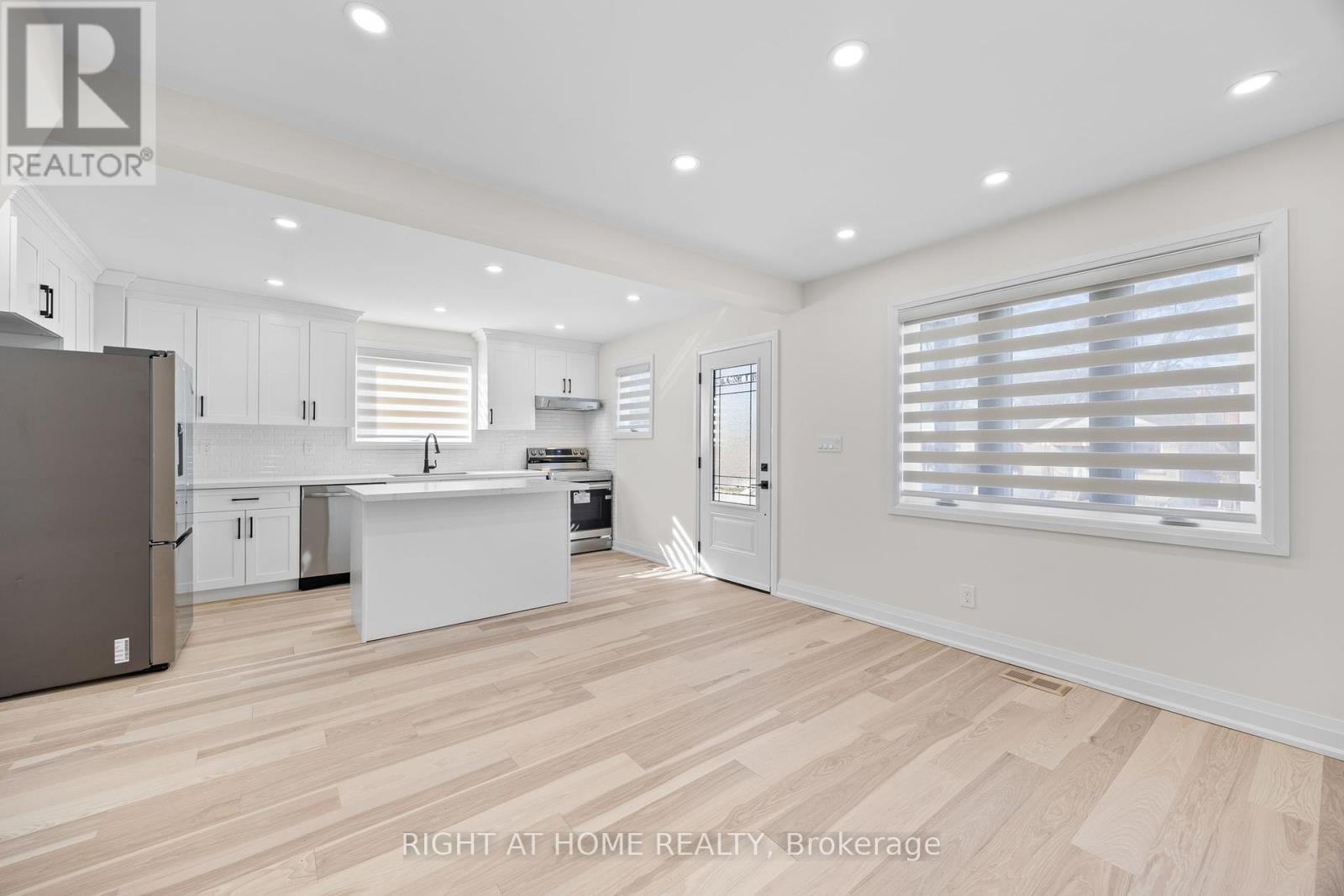 Property at 961 VICTORIA PARK AVENUE image 1