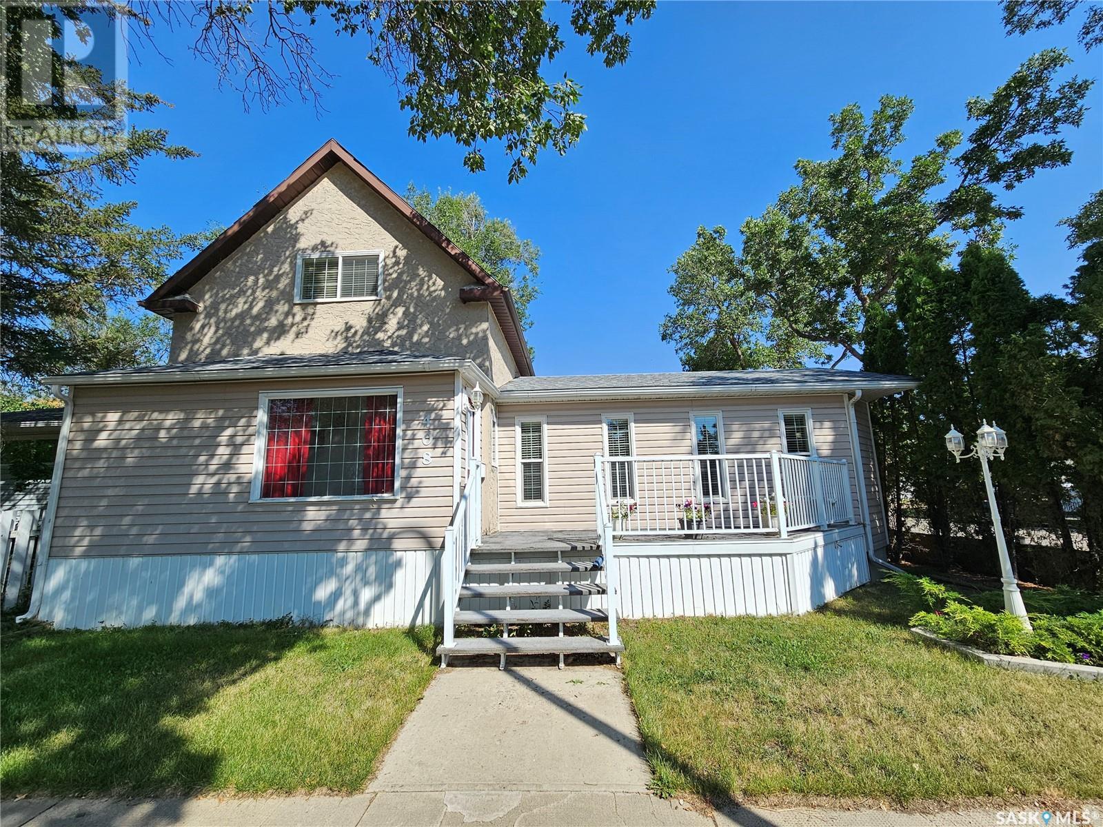 Property at 408 Duffield STREET W image 2