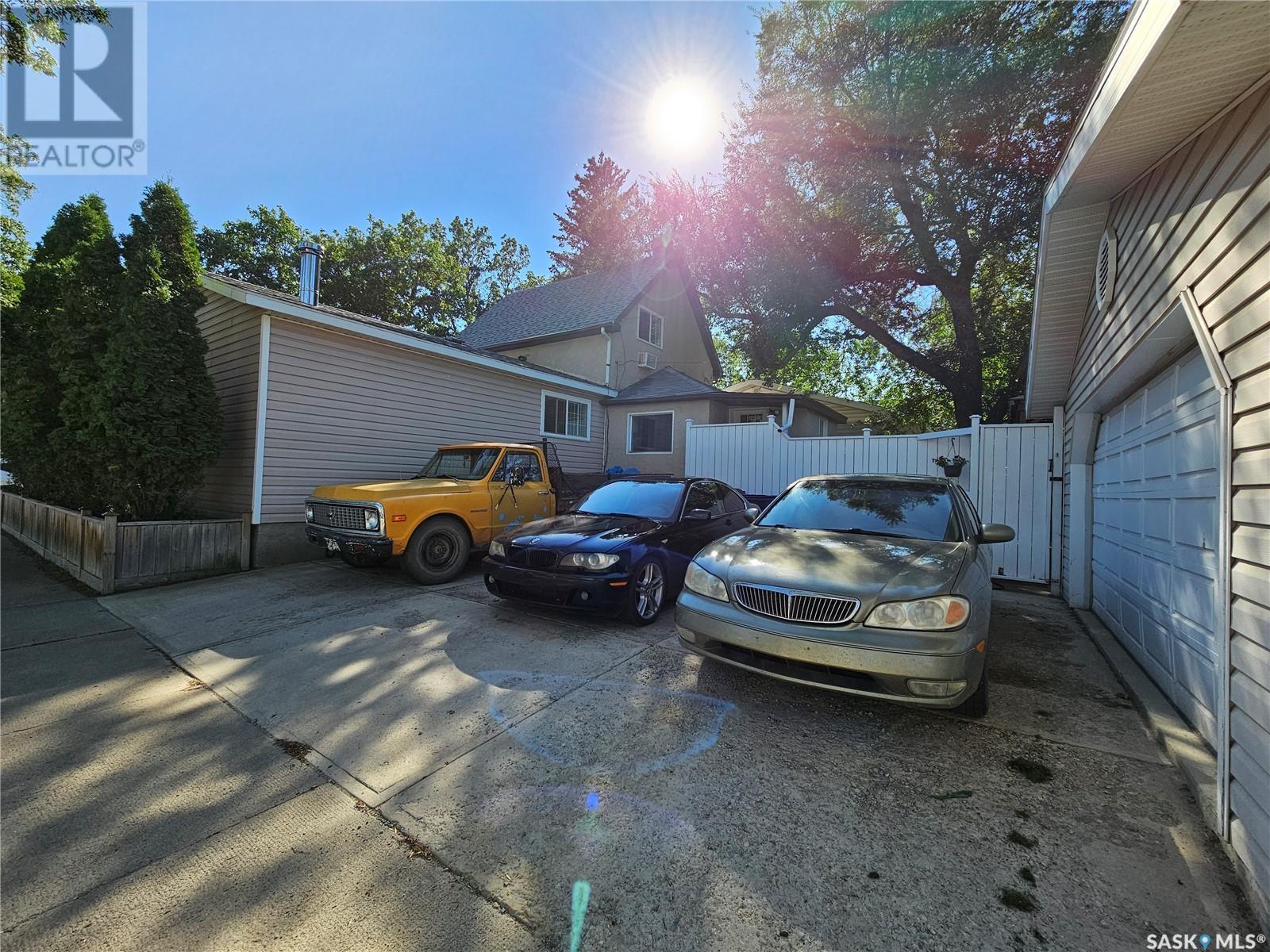 Property at 408 Duffield STREET W image 4