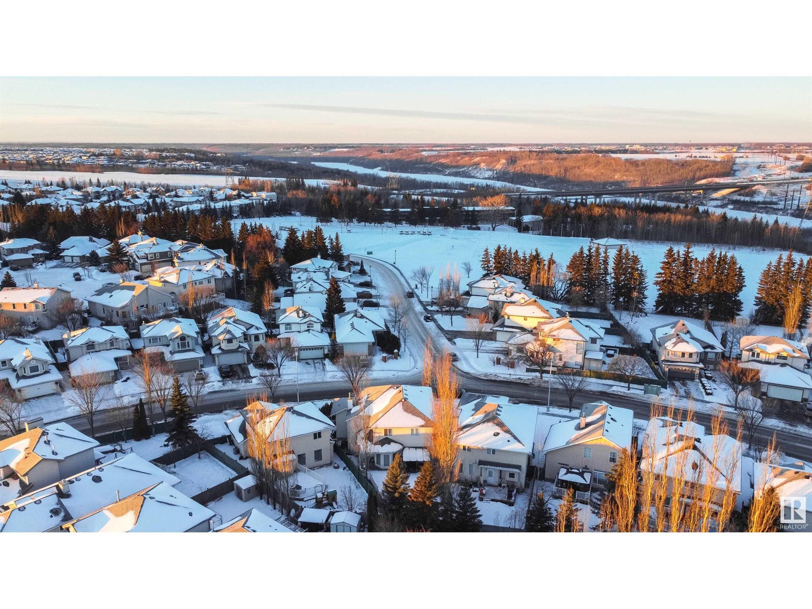 329 Heath Rd Nw, Edmonton, Alberta  T6R 2X4 - Photo 3 - E4434293