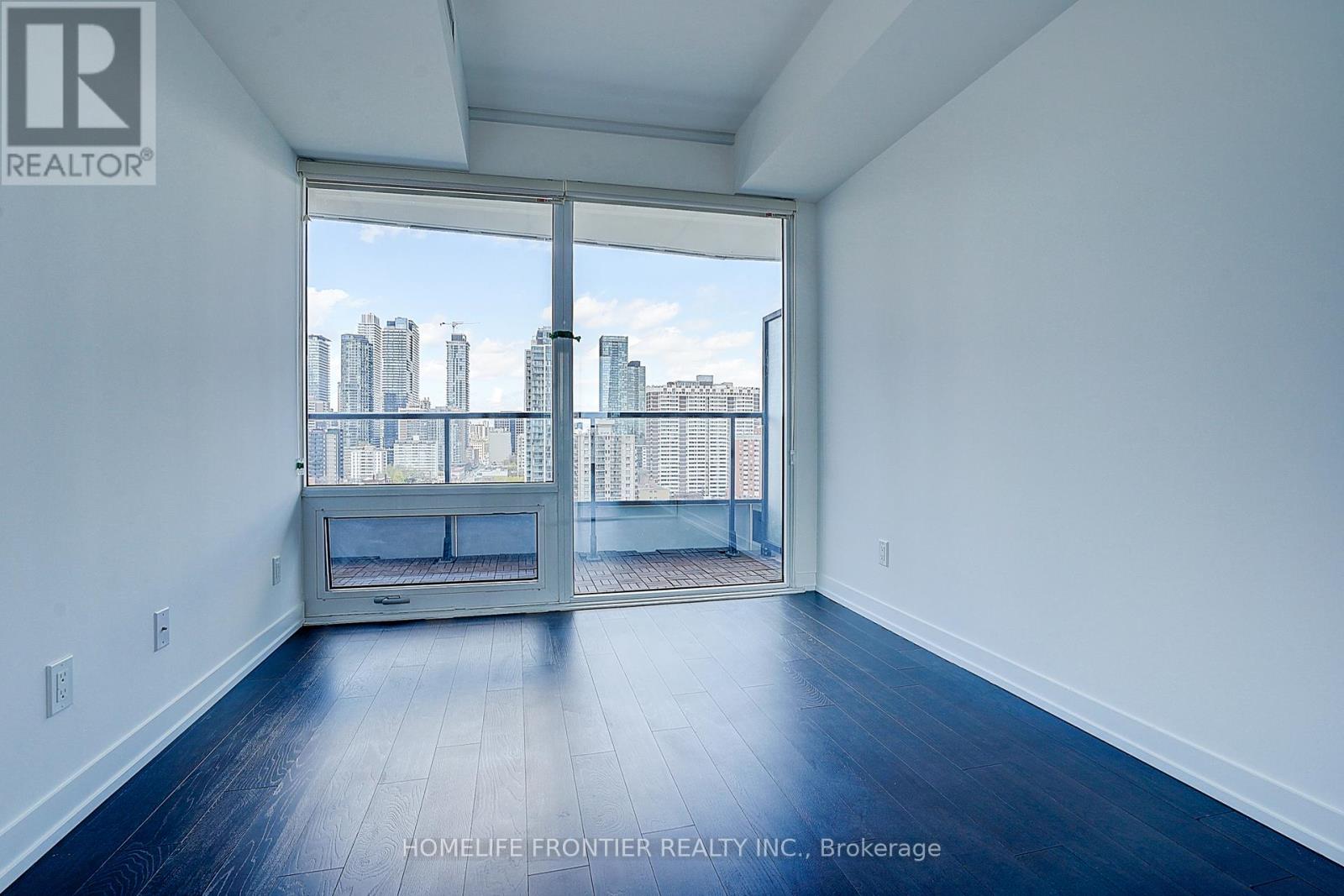 2109 - 85 Wood Street, Toronto, Ontario  M4Y 0E8 - Photo 13 - C12120122