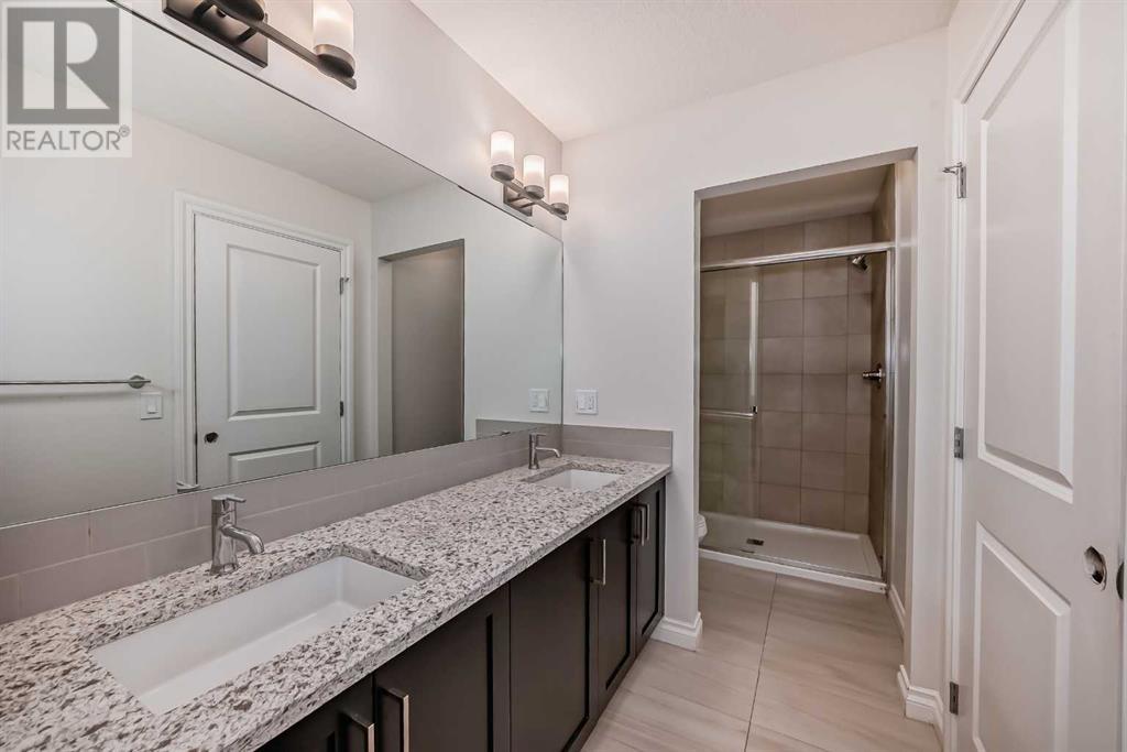 1453 Bayview Point Sw, Airdrie, Alberta  T4B 5K2 - Photo 16 - A2198226