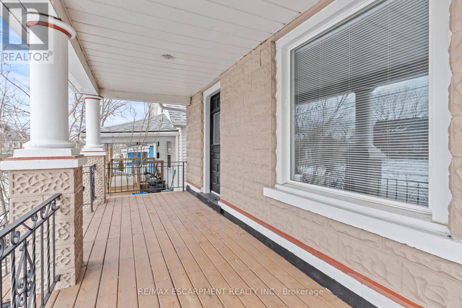Property at 2 BERRYMAN AVENUE image 5