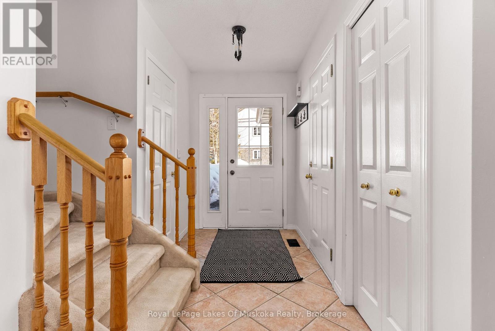 B2 - 20 Dairy Lane, Huntsville, Ontario  P1H 2L1 - Photo 6 - X12122048