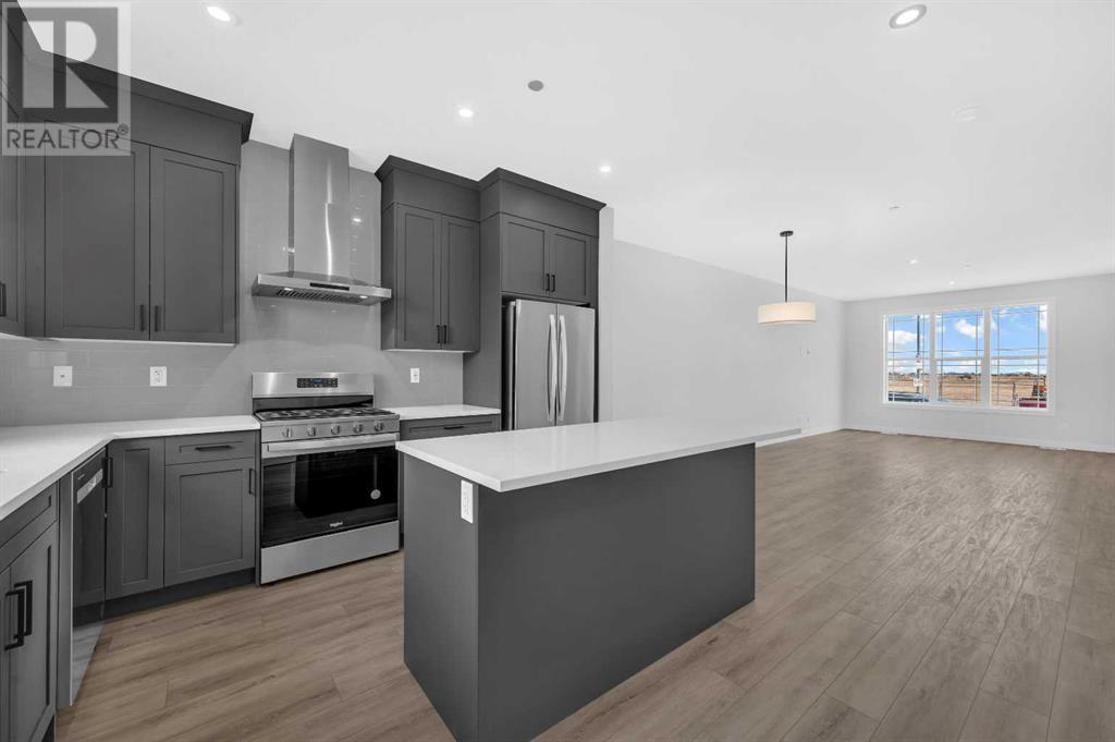 399 Hotchkiss Manor Se, Calgary, Alberta  T3S 0M9 - Photo 12 - A2212506