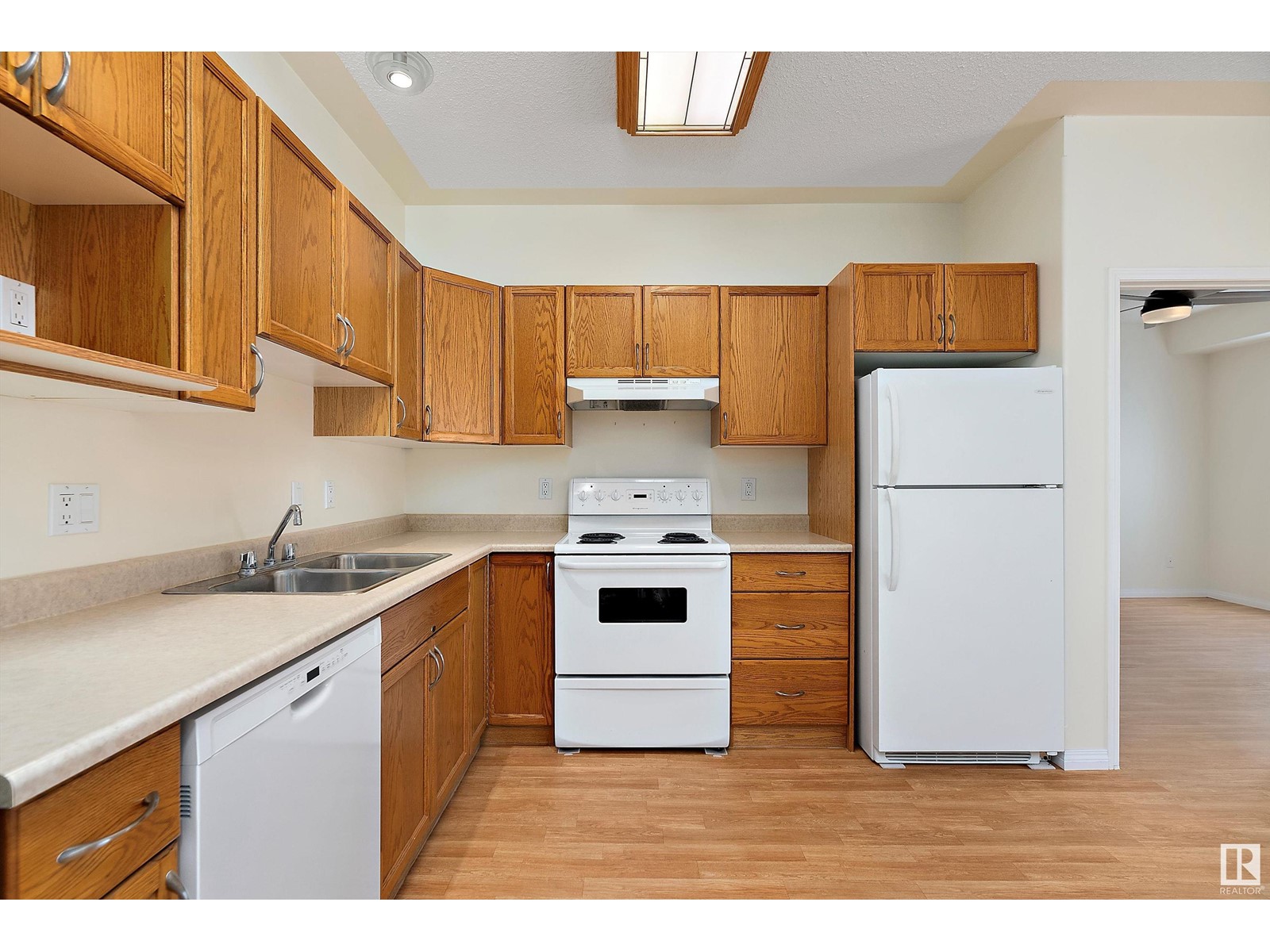 #505 4806 48 Av, Leduc, Alberta  T9E 8S2 - Photo 5 - E4434301