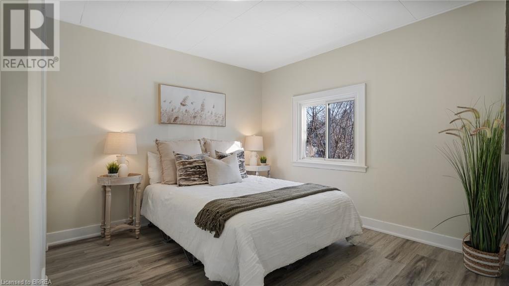 248 Sydenham Street, Brantford, Ontario  N3R 3Z8 - Photo 14 - 40716889