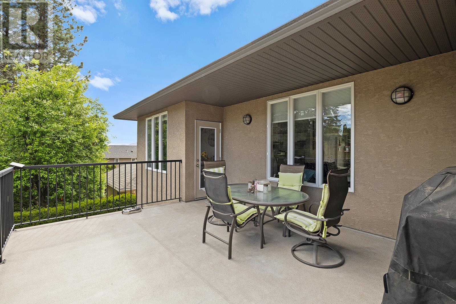 2103 Sunview Drive, West Kelowna, British Columbia  V1Z 3P9 - Photo 32 - 10340753