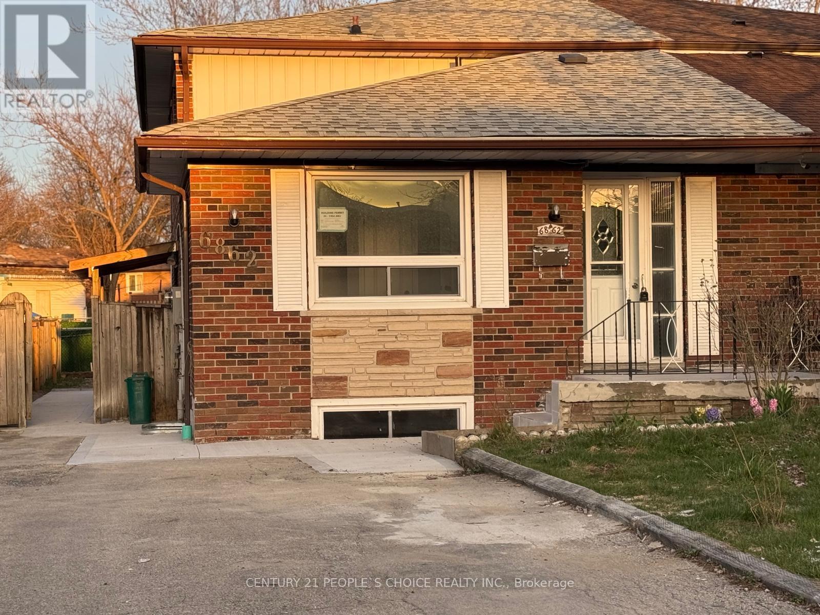 6862 Darcel Avenue, Mississauga (Malton), Ontario  L4T 2W5 - Photo 48 - W12122060