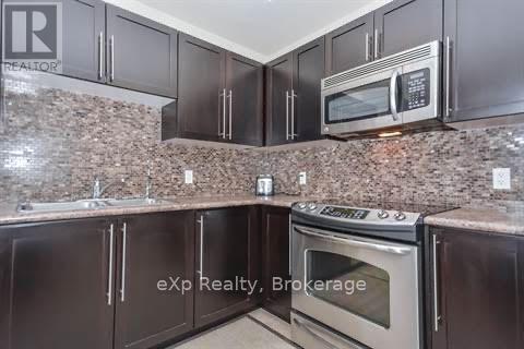 74a Cardigan Street, Guelph, Ontario  N1H 0A4 - Photo 4 - X12122113