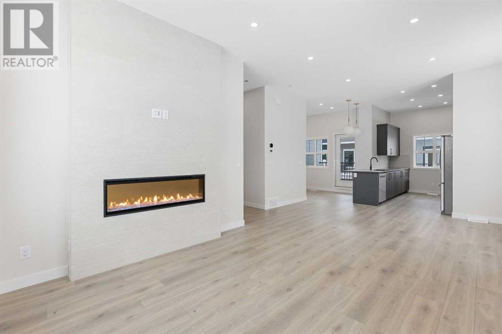 Property at 110, 595 Mahogany Road SE image 3