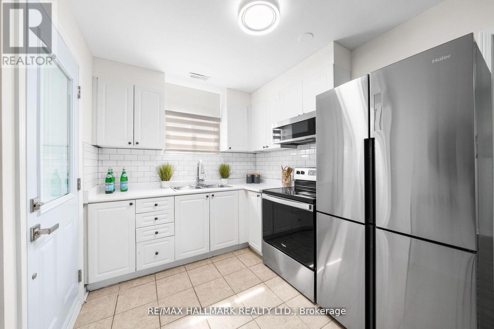551 Military Trail, Toronto, Ontario  M1E 4S7 - Photo 27 - E12122108