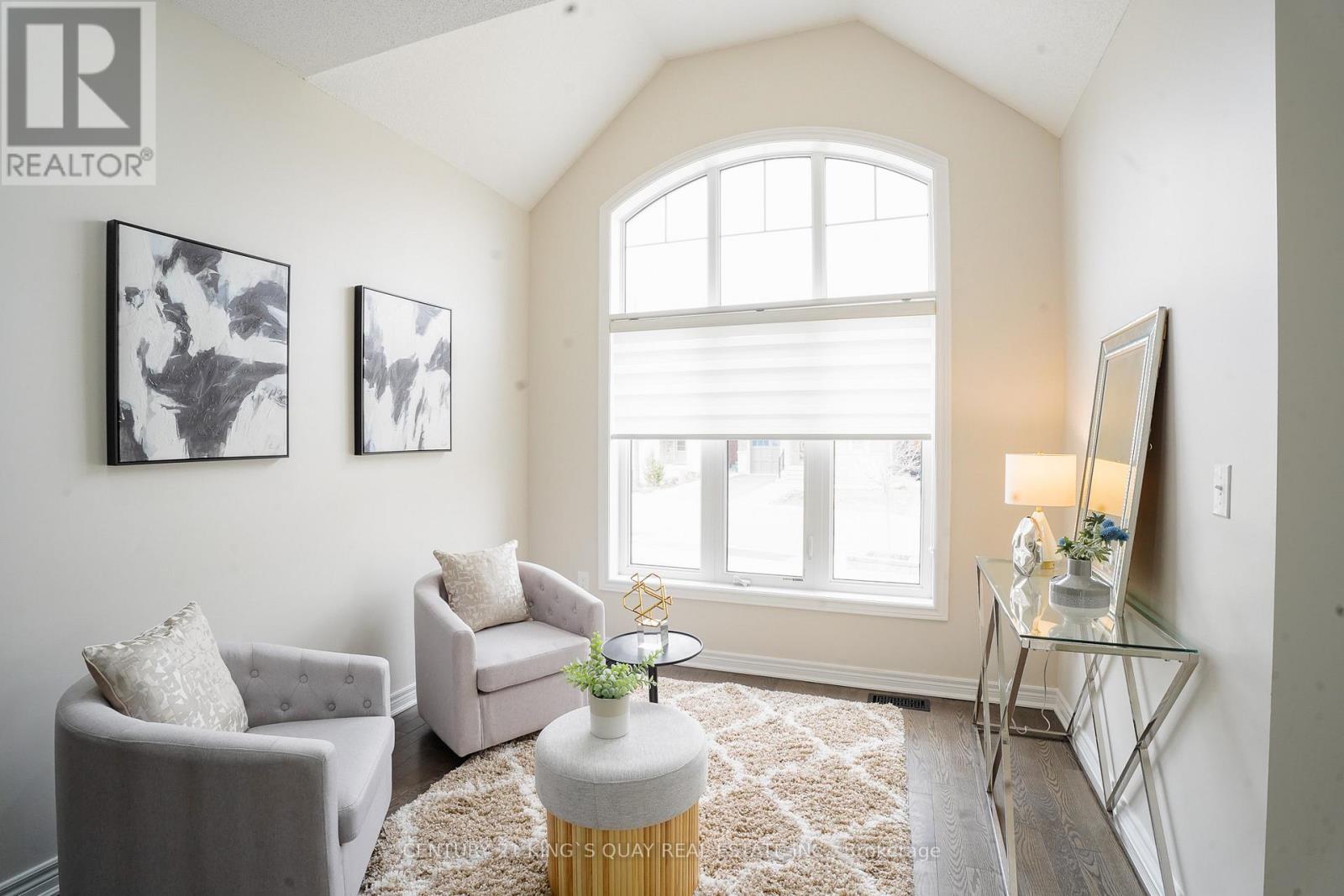 7 John Moore Road E, East Gwillimbury, Ontario  L9N 0P4 - Photo 14 - N12122067