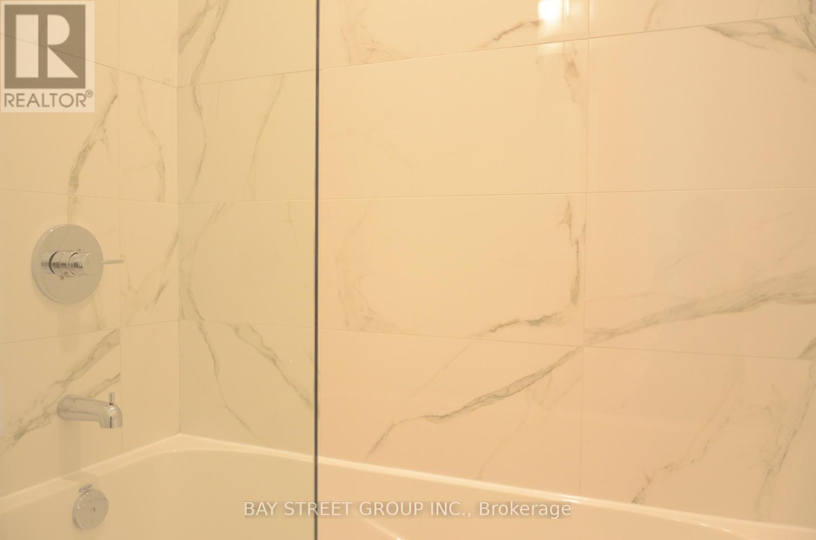 4110 - 195 Commerce Street, Vaughan, Ontario  L4K 0P9 - Photo 9 - N12122090