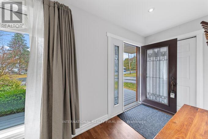 531 Newmarket Street, East Gwillimbury, Ontario  L9N 1K7 - Photo 4 - N12122098