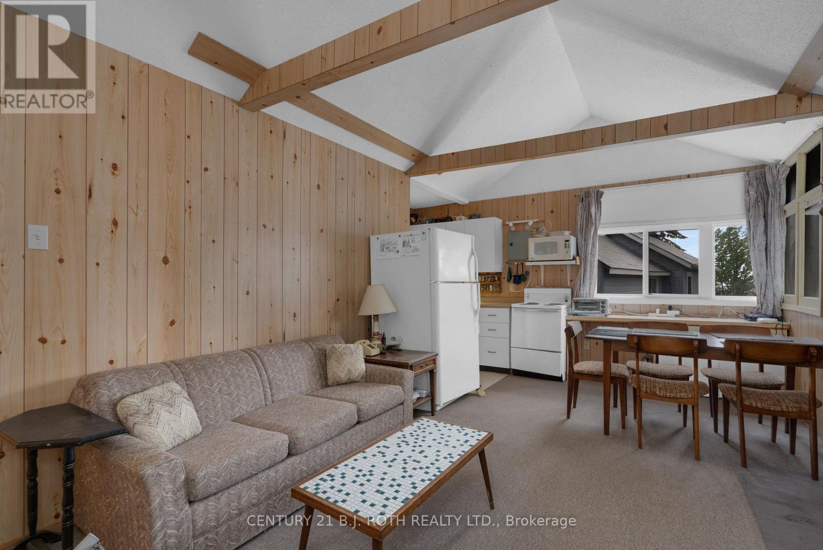 2026 Tiny Beaches Road S, Tiny, Ontario  L0L 1P1 - Photo 12 - S12122095