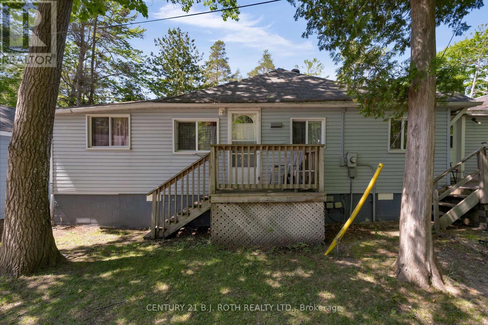 2026 Tiny Beaches Road S, Tiny, Ontario  L0L 1P1 - Photo 15 - S12122095