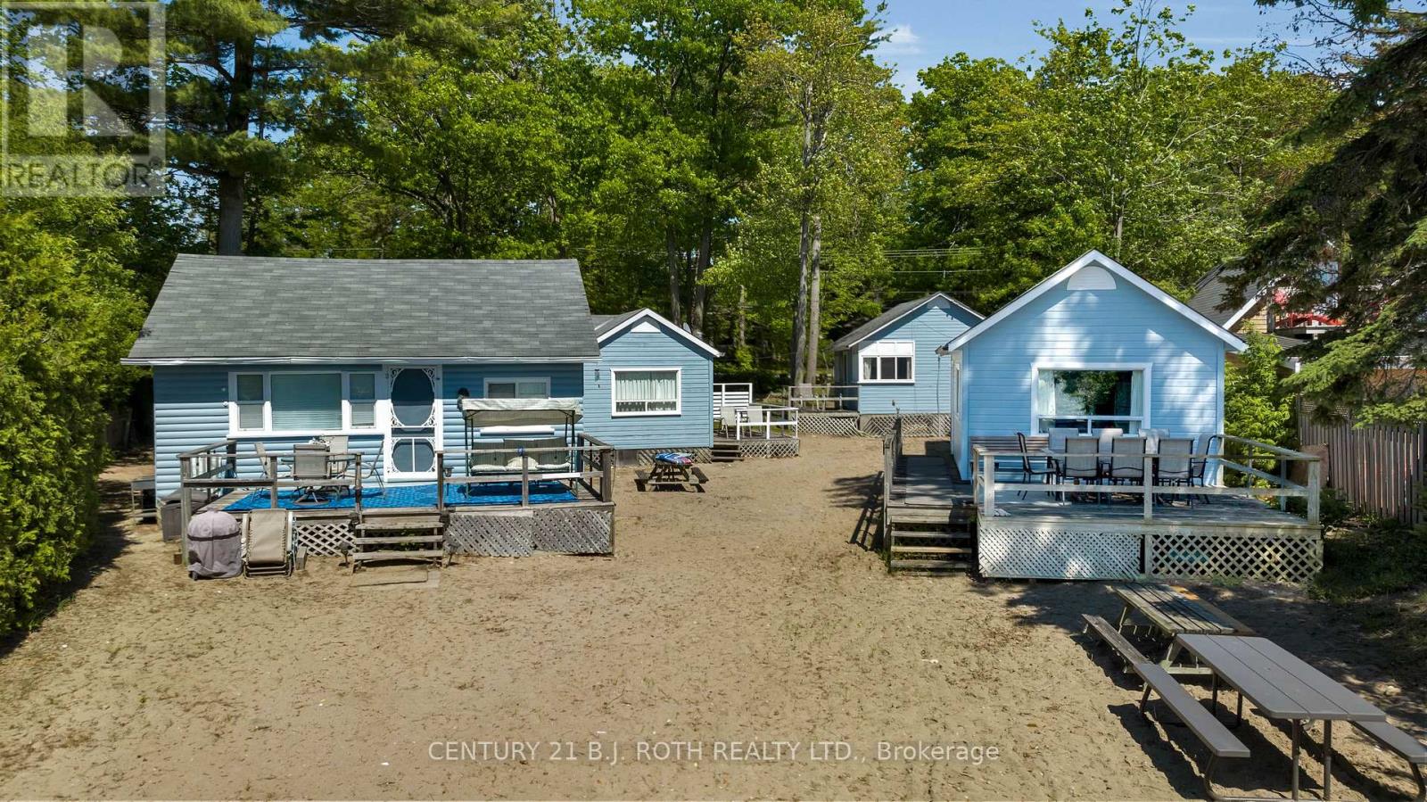 2026 Tiny Beaches Road S, Tiny, Ontario  L0L 1P1 - Photo 5 - S12122112