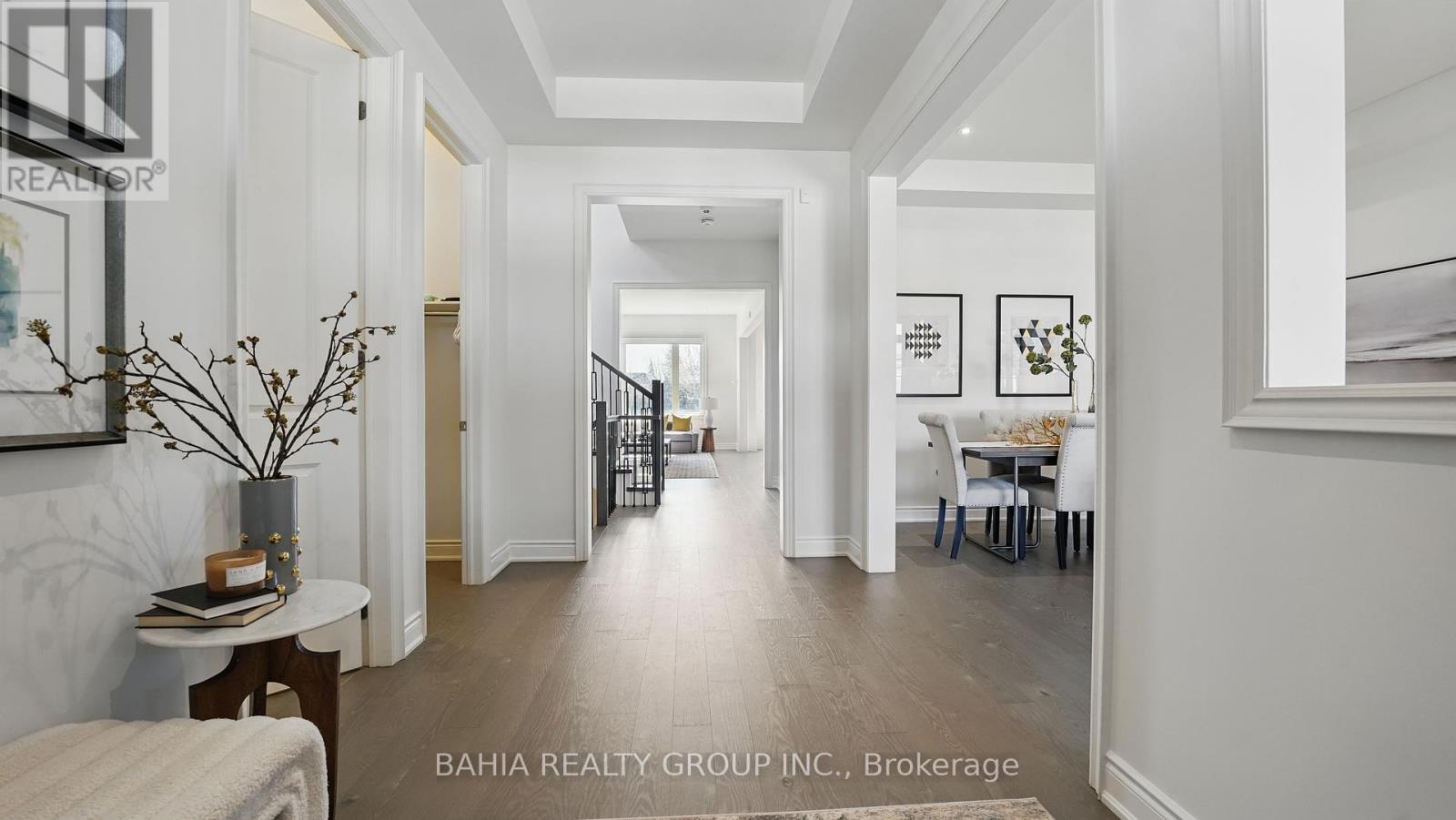 Property at 2492 DONNAVALE DRIVE image 3