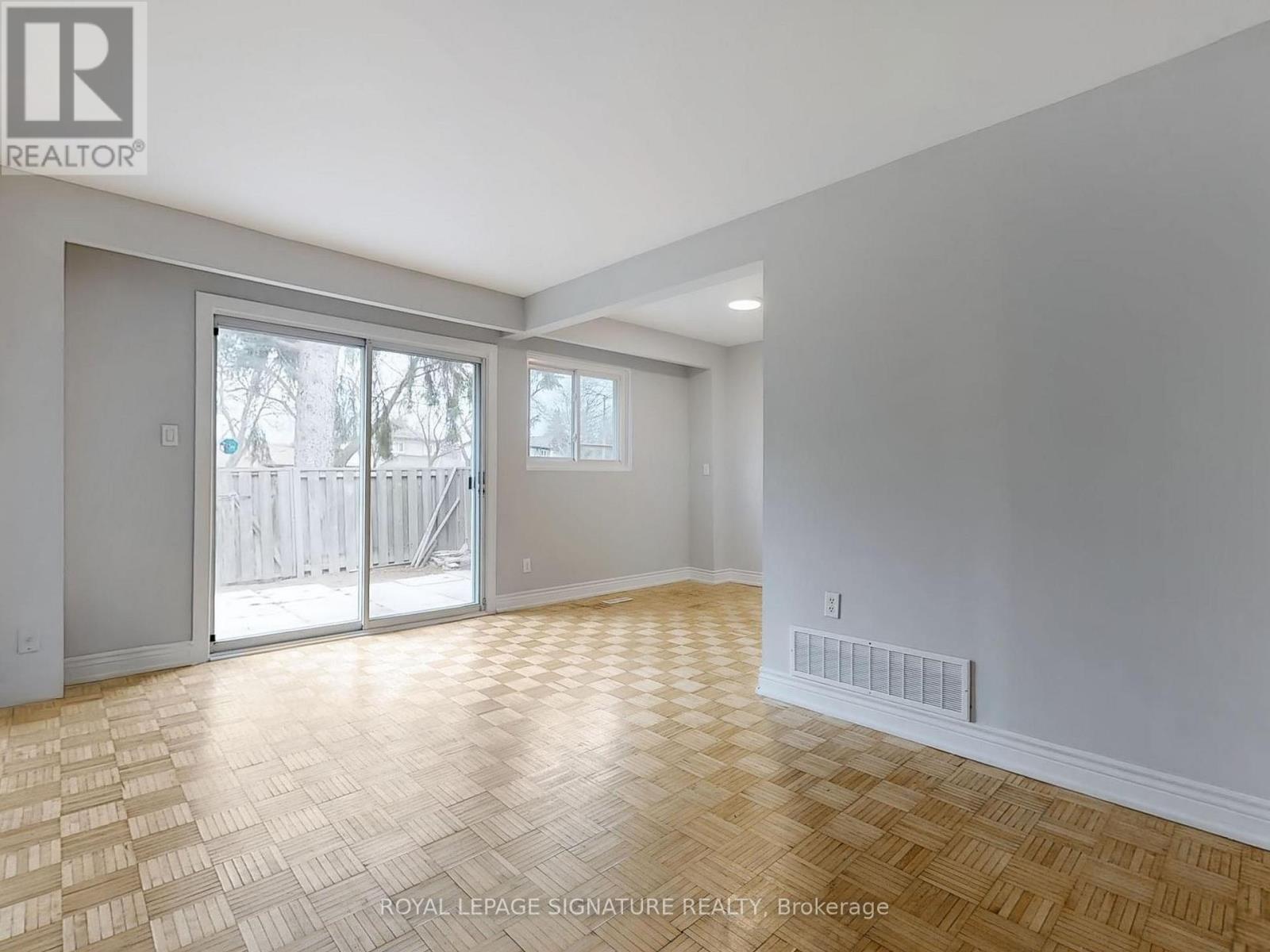 Property at 71 - 400 MISSISSAUGA VALLEY BOULEVARD image 5