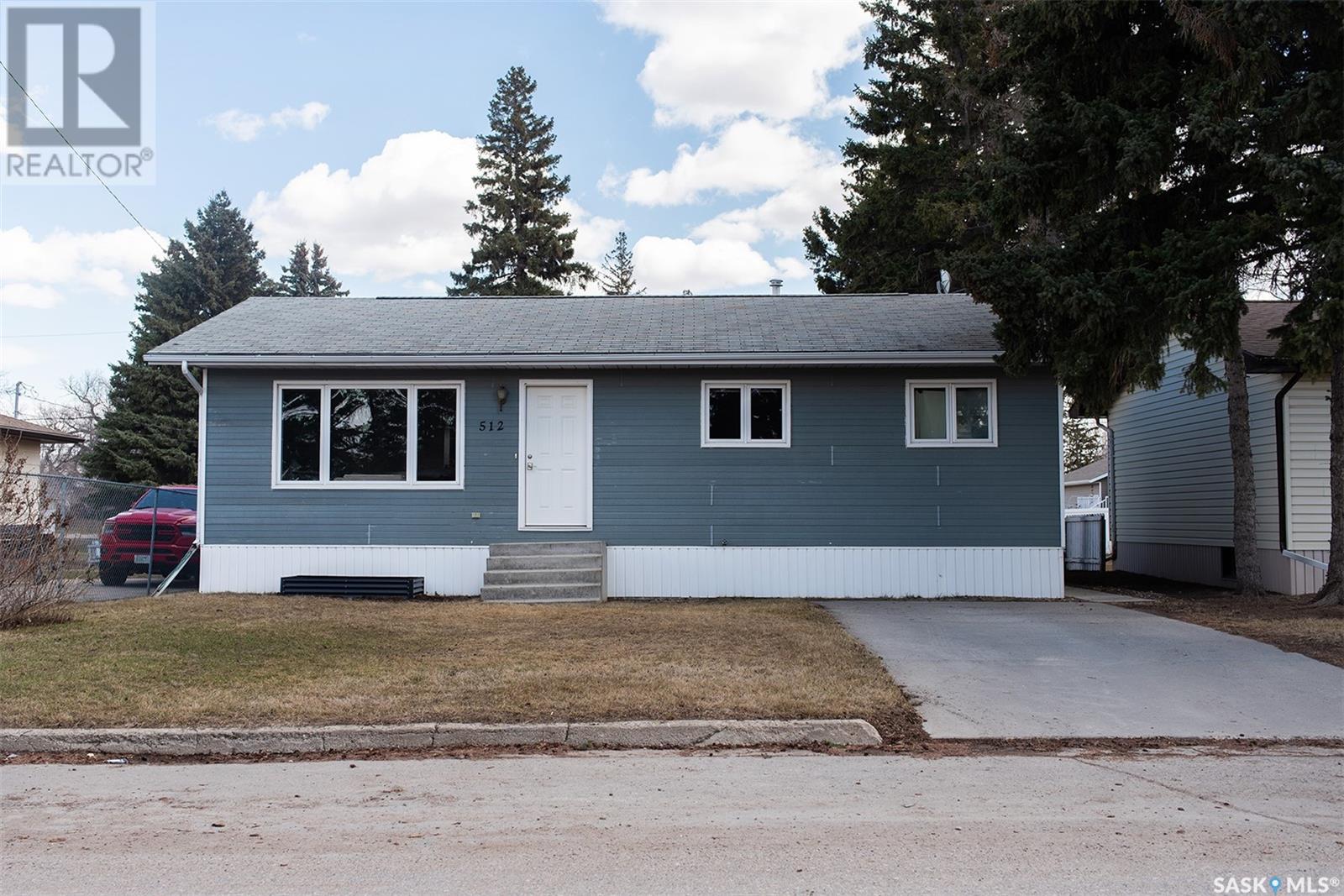 512 4th STREET E, wynyard, Saskatchewan
