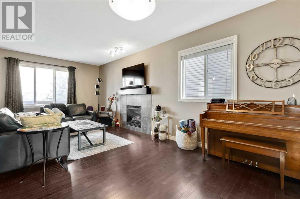 Property at 151 Cimarron Vista Crescent image 2