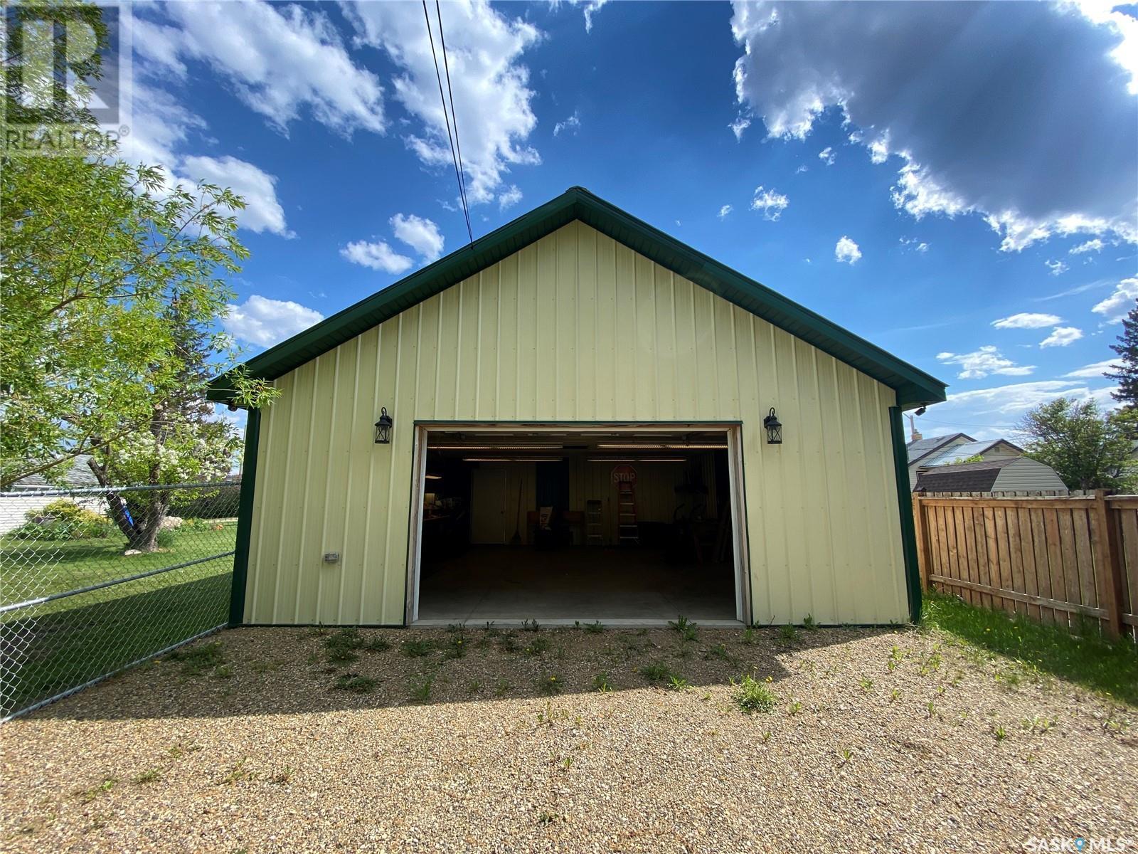 121 Bush Avenue, Canora, Saskatchewan  S0A 0L0 - Photo 4 - SK996560