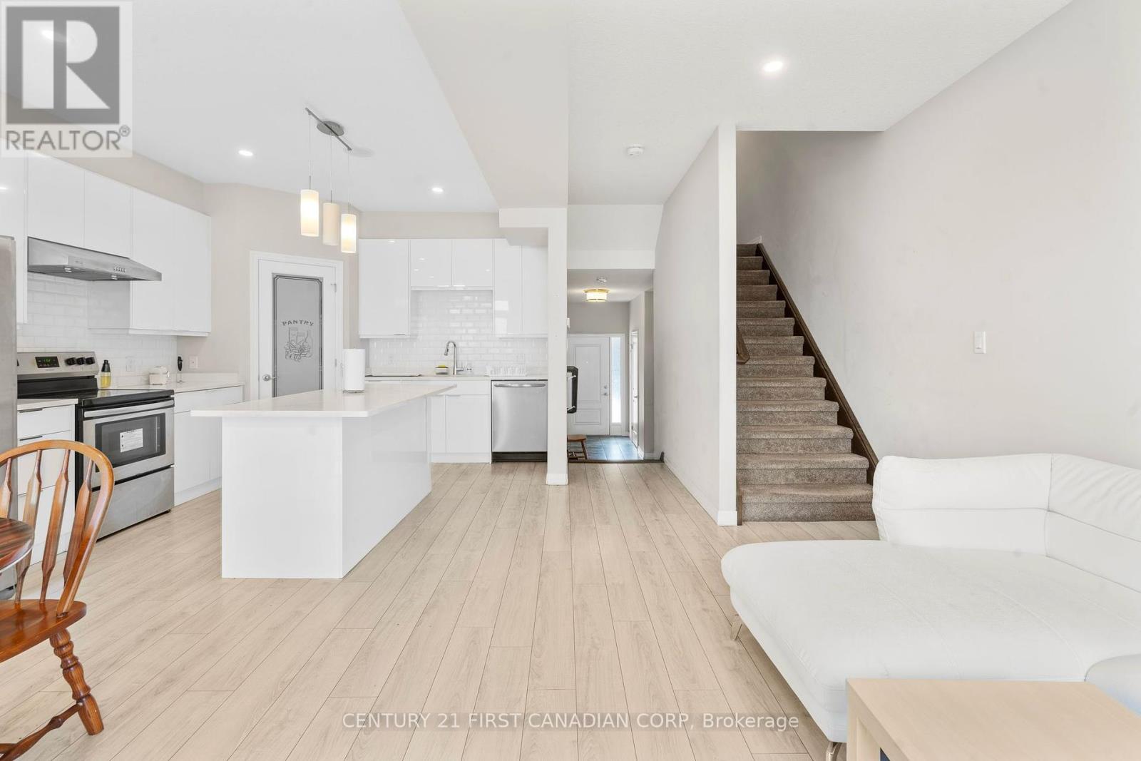 56 - 811 Sarnia Road, London North, Ontario  N6H 0K3 - Photo 11 - X12122143
