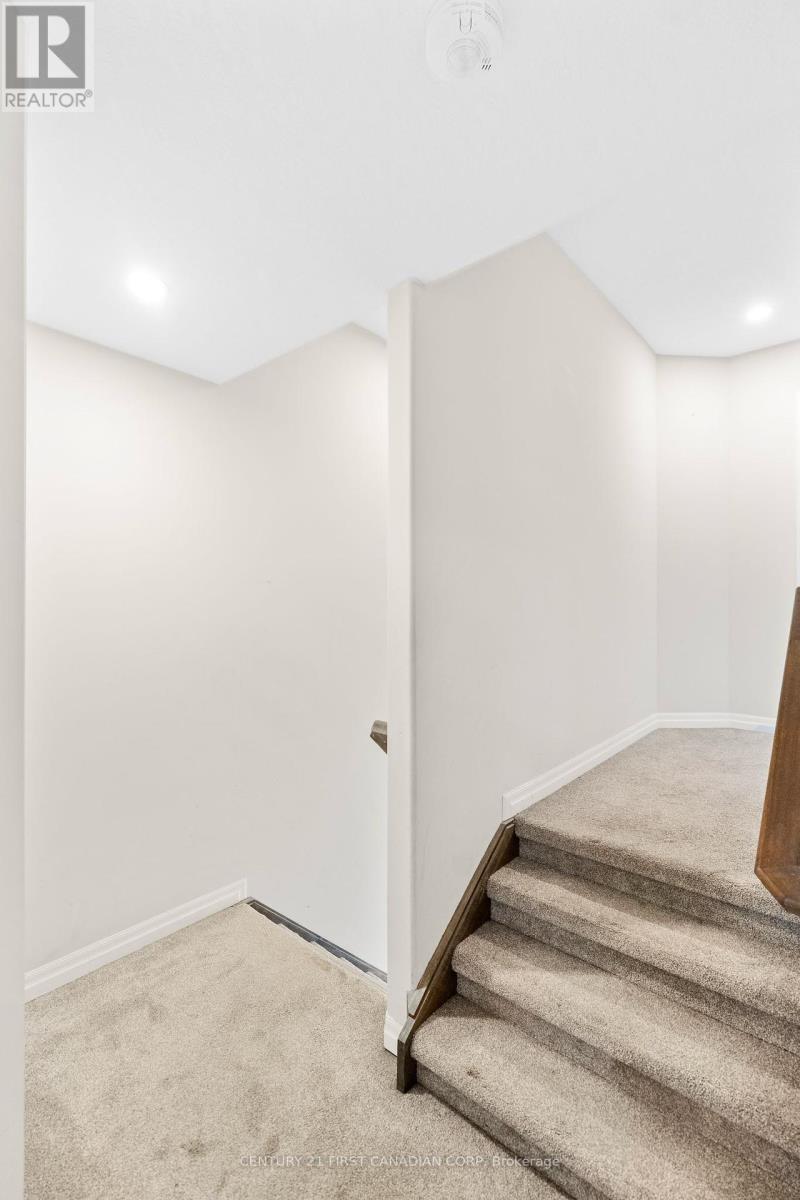 56 - 811 Sarnia Road, London North, Ontario  N6H 0K3 - Photo 19 - X12122143