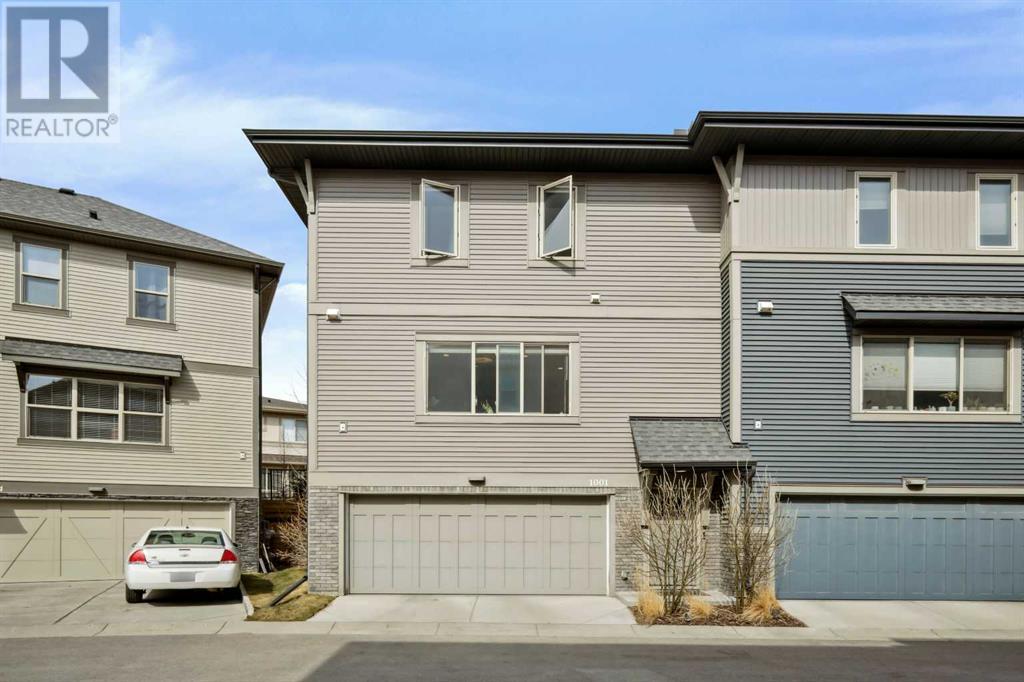 1001, 32 Horseshoe Crescent, Cochrane, Alberta  T4C 2P4 - Photo 2 - A2212828