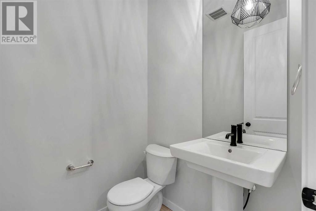 80 Creekview Manor Sw, Calgary, Alberta  T2X 5Y1 - Photo 21 - A2174936