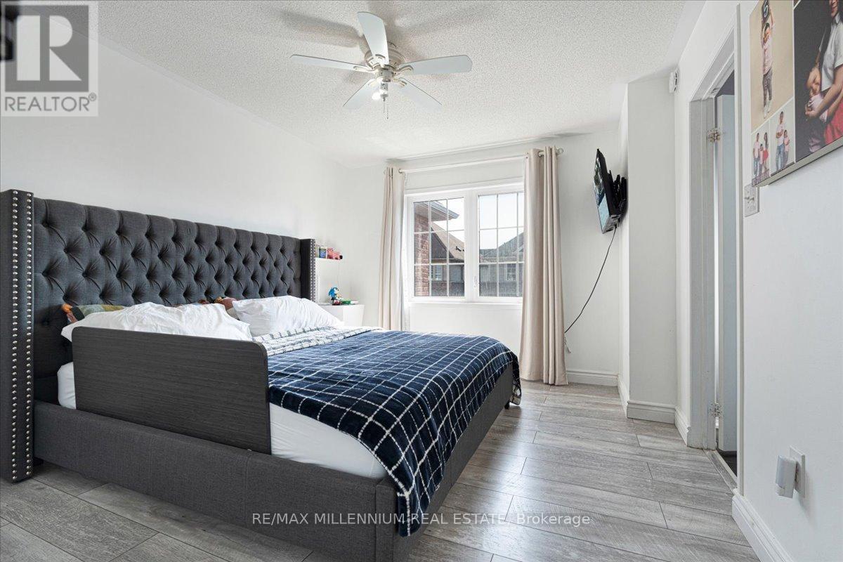 587 Rossland Road E, Ajax, Ontario  L1Z 0K7 - Photo 25 - E12122170