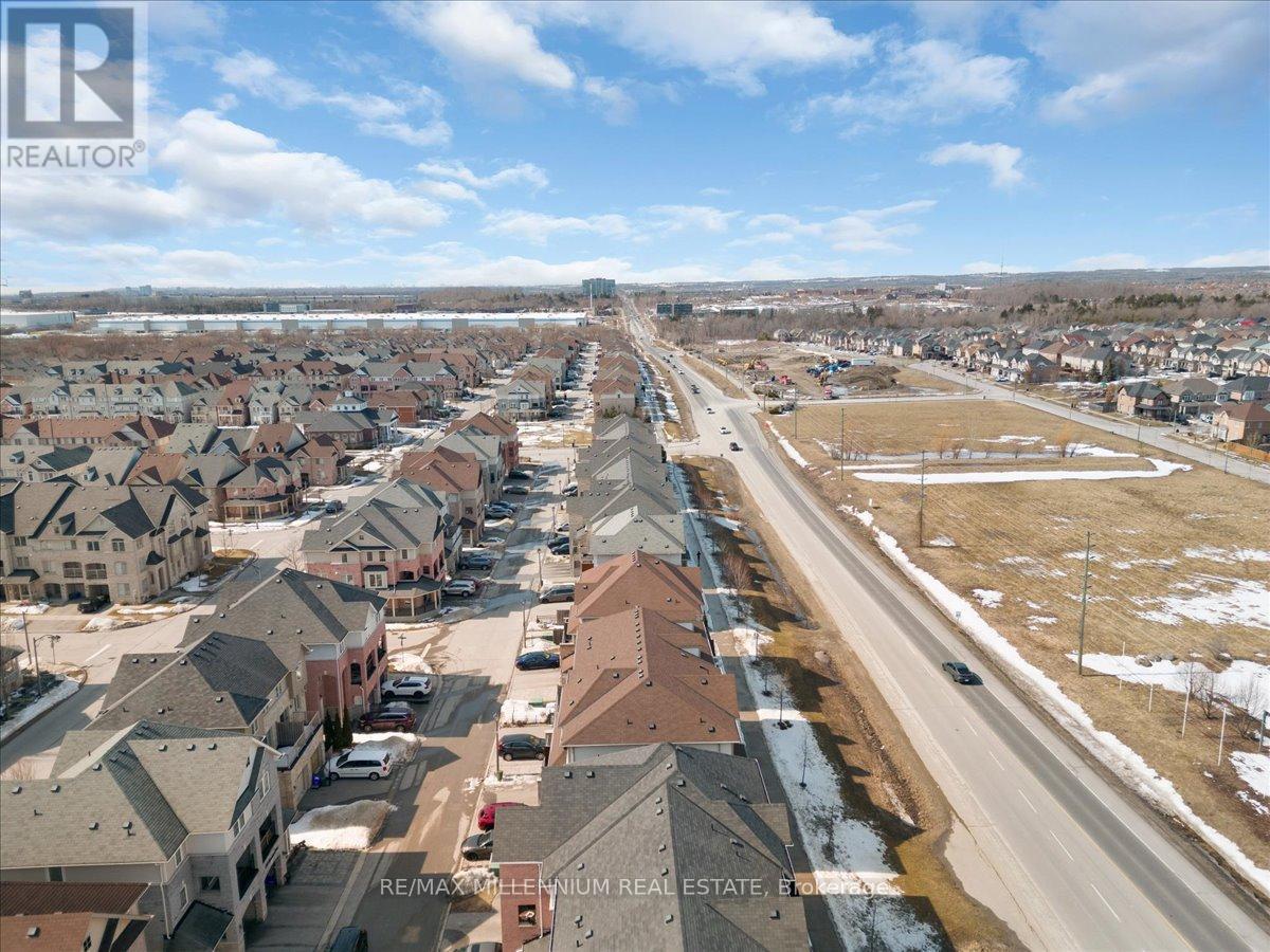 587 Rossland Road E, Ajax, Ontario  L1Z 0K7 - Photo 6 - E12122170