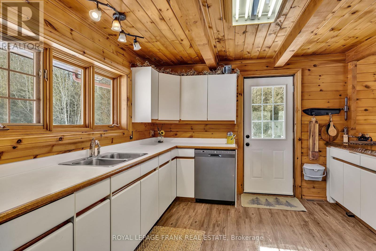 3515 County Rd 121 Road, Kawartha Lakes, Ontario K0M 2A0 - Photo 7 - X11973282